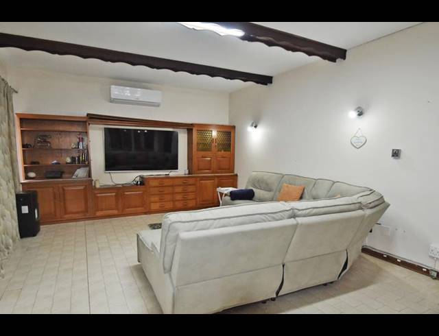 4 BEDROOM HOUSE FOR SALE IN LINKSFIELD